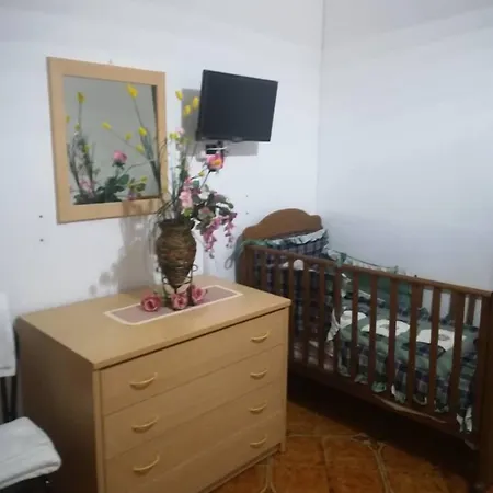 Castanito مزرعة للإقامة