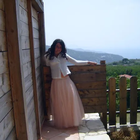 مزرعة للإقامة Castanito